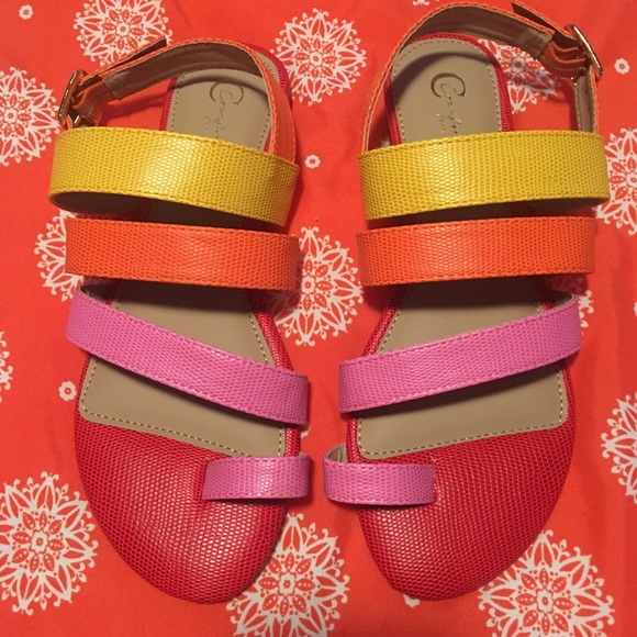 Cato Shoes - NWOT SZ 8 Cato multi color sandal . Toe loop . Adjustable ankle strap .